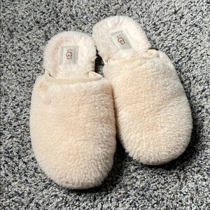 UGG Women's Plush Tan Slippers